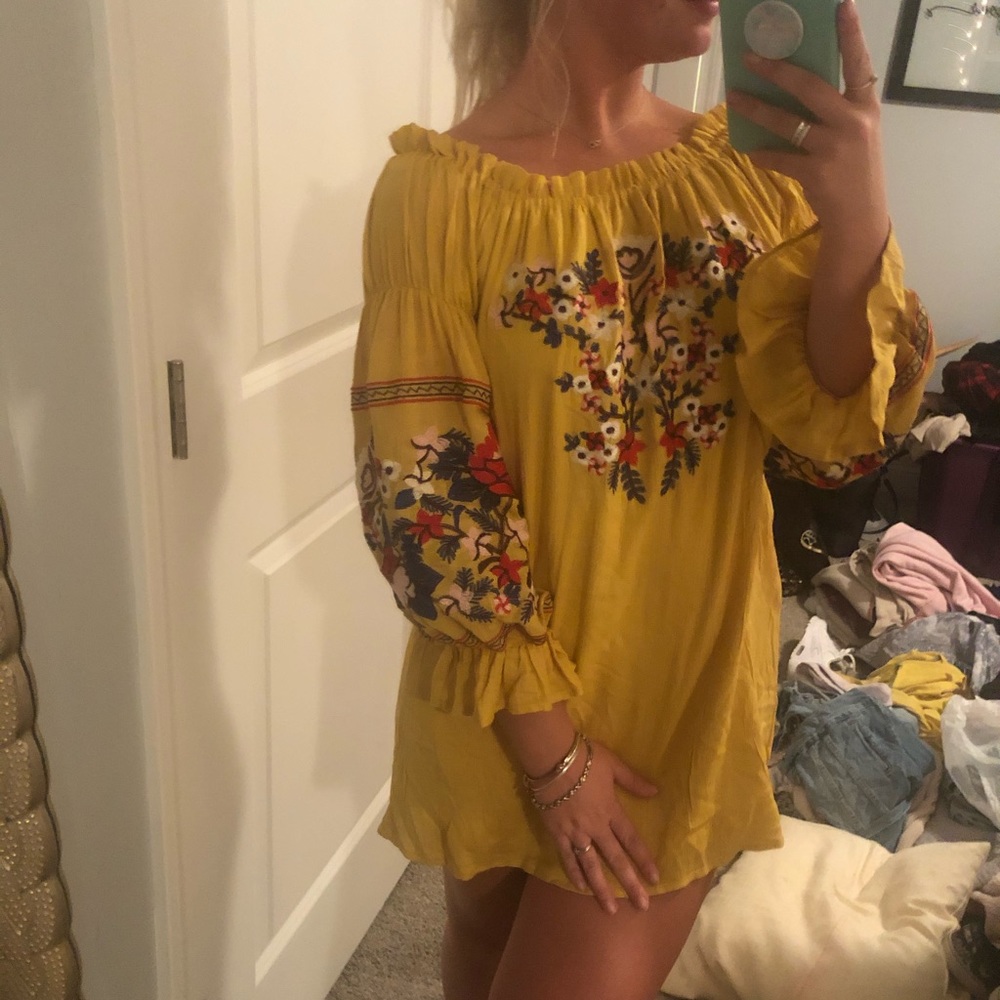 Yellow off the shoulder mini dress